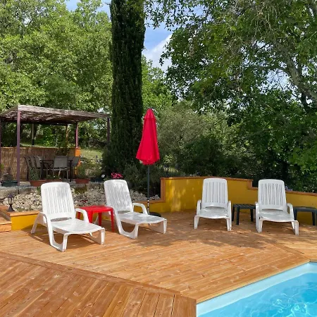 Champie Villa Pradons